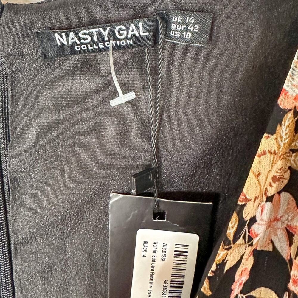 NEW w tags Nasty Gal Nothin Bud Love Floral Fitted Mini Dress Size 10, MSRP $105 - Picture 10 of 15